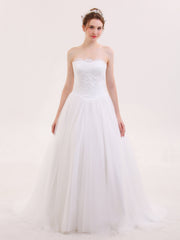 Tüll mit Applique Trägerloser Ausschnitt Brautkleid Weiß