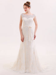 Illusion Neck Etui Spitze Brautkleid Elfenbein