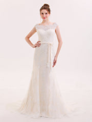 Illusion Neck Etui Spitze Brautkleid Elfenbein