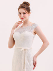 Illusion Neck Etui Spitze Brautkleid Elfenbein