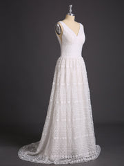 V-Ausschnitt Vitange Spitze Boho Brautkleid Champagner