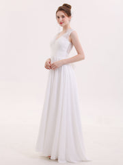 V-Ausschnitt Chiffon Strand Brautkleid mit Bow Champagner